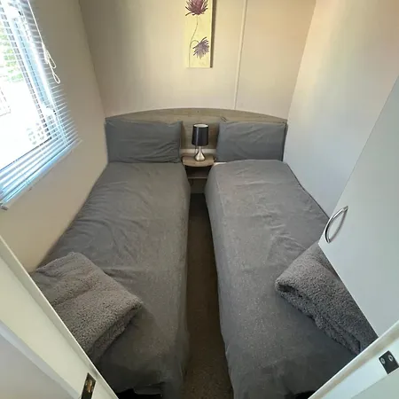3 Bedroom Modern Caravan Sleeps Up To 8 Millom Exterior photo