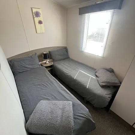 3 Bedroom Modern Caravan Sleeps Up To 8 Millom Exterior photo